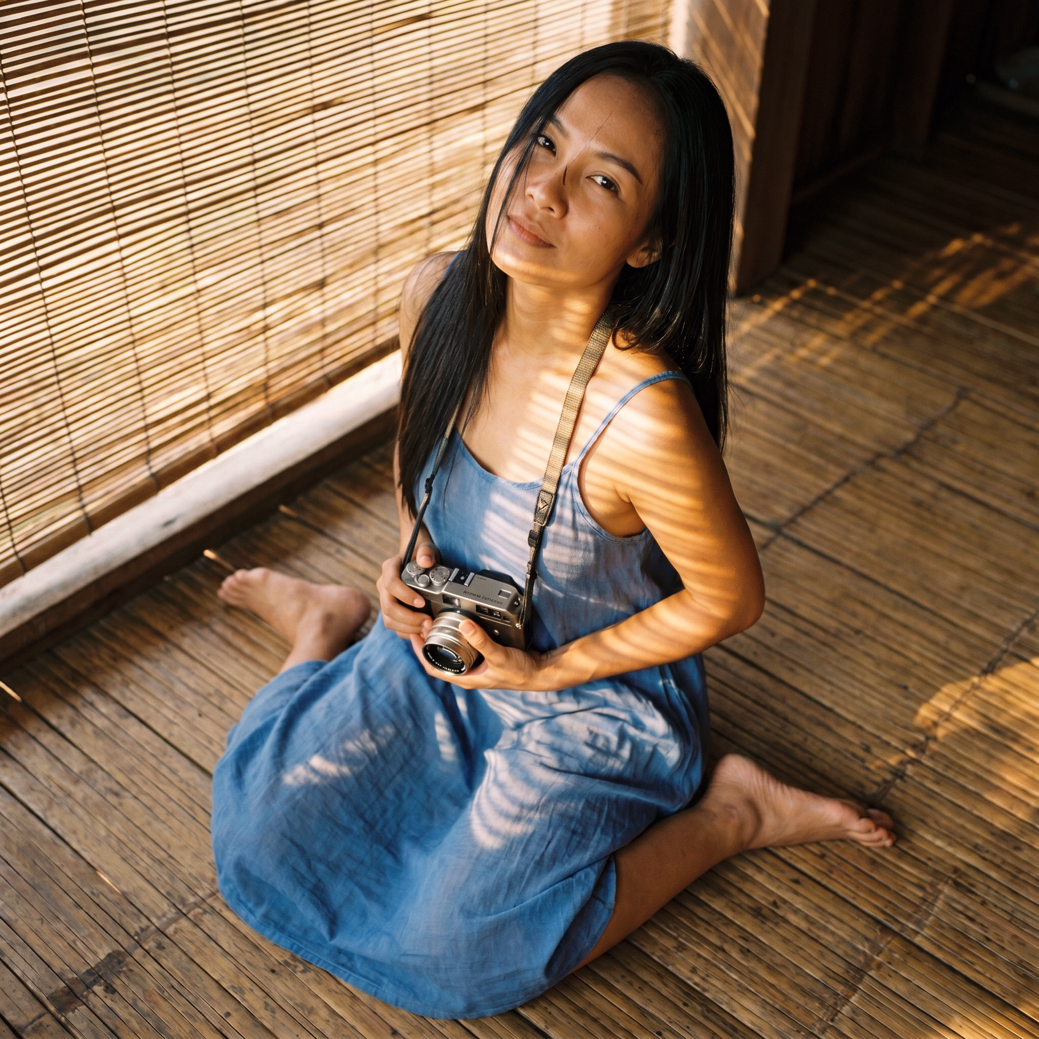 Nong Saenvilay - Locked photos